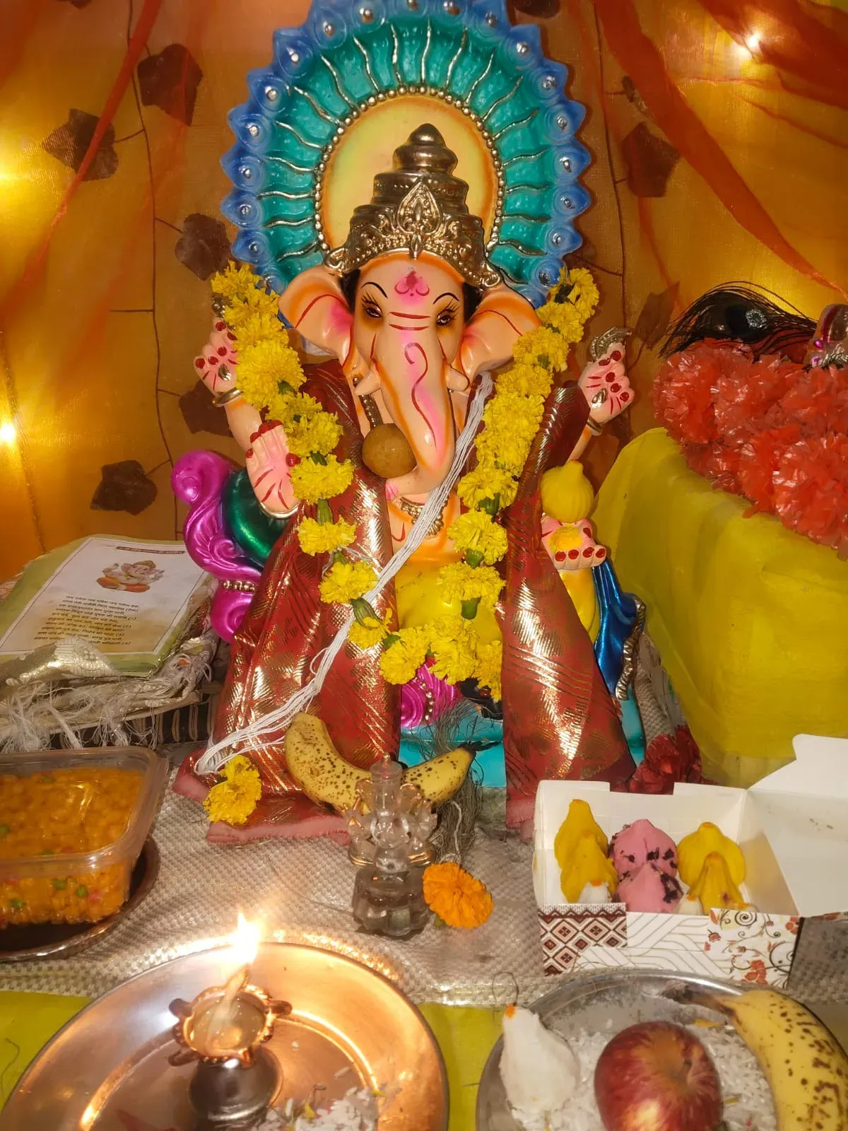अस्पताल लाइन माधवनगर में विराजे गणपति, भक्ति में डूबा क्षेत्र