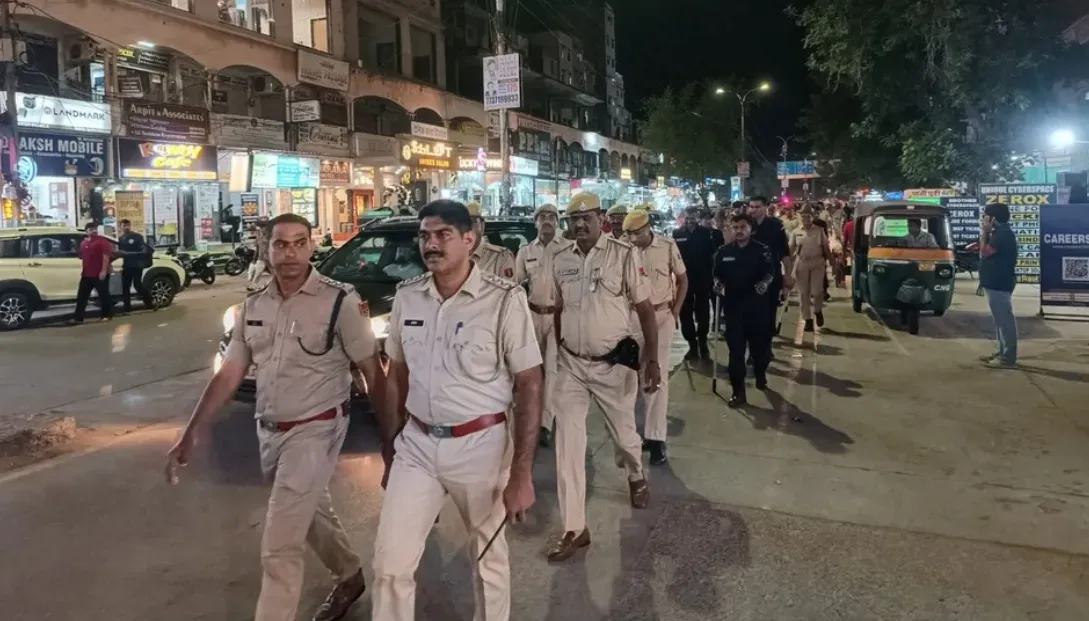 जवाहर नगर थाना क्षेत्र में पुलिस की सघन चेकिंग, 10 कार्रवाई में 60 पुलिस एक्ट के चालान और 5 पावर बाइक जब्त
