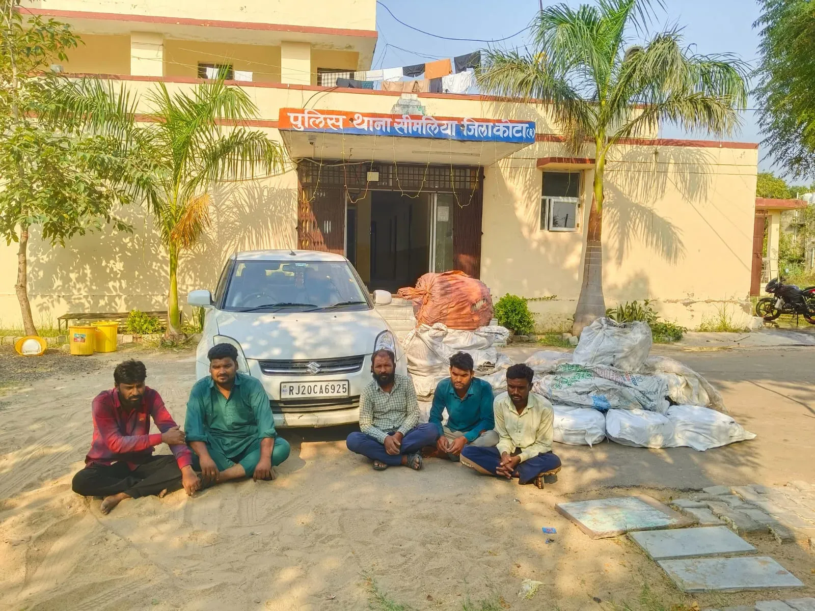 खेतों से बिजली के तार चोरी करने वाले गिरोह का खुलासा, 1200 किलो से अधिक तार बरामद